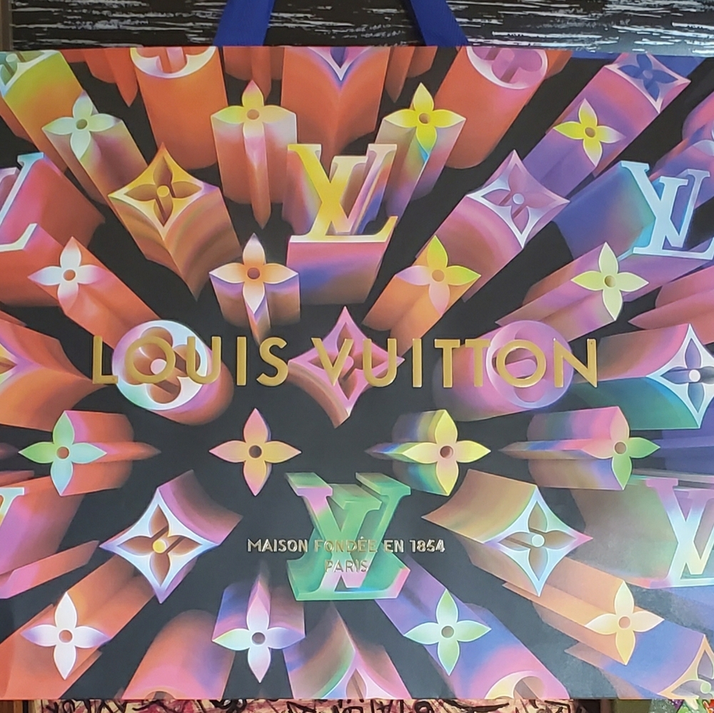 Louis vuitton limited holiday paper bag